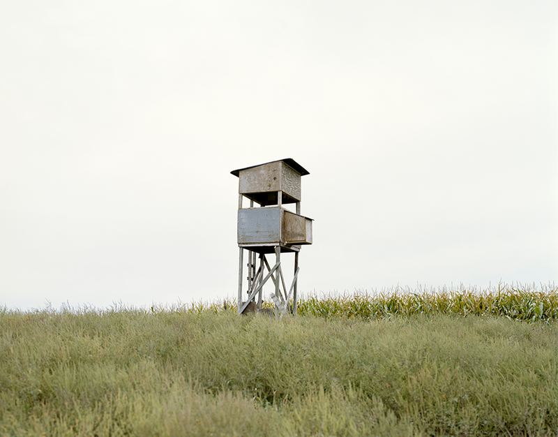 Illustration for article titled Deer Stand and Deliver: The Hunting Blinds of the Midwest